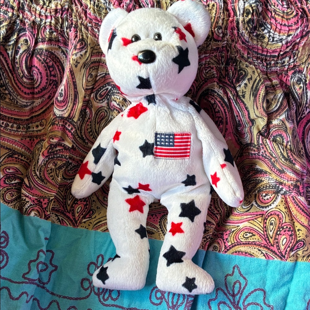 White Plush Bear with Red & Navy Stars and Flag Patch 1998
